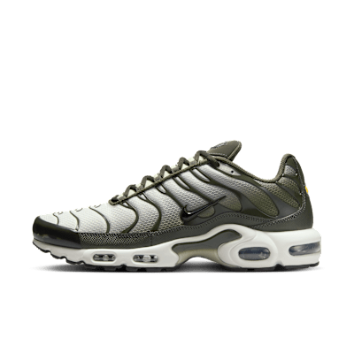 Air max olive green plus online